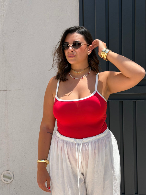 Body rosso e bianco