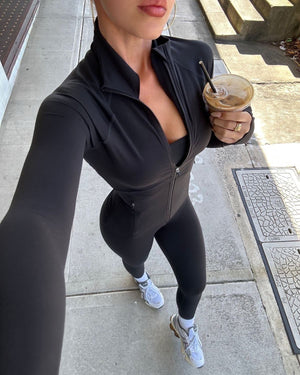 Tutina in Guaina Nera