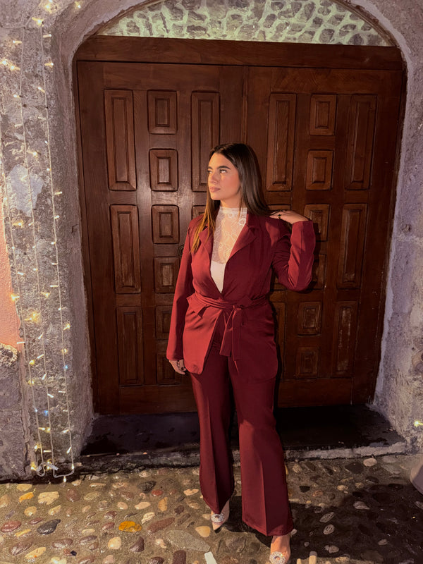 Tailleur Amira bordeaux