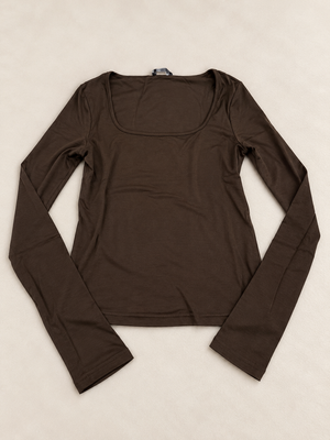 Maglia scollo quadro