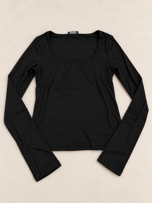 Maglia scollo quadro