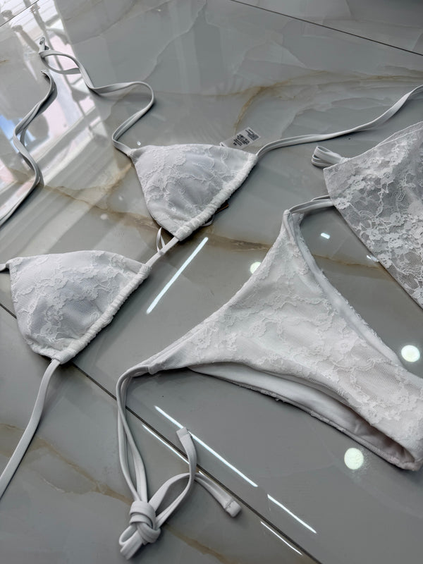 Costume Pizzo Bianco