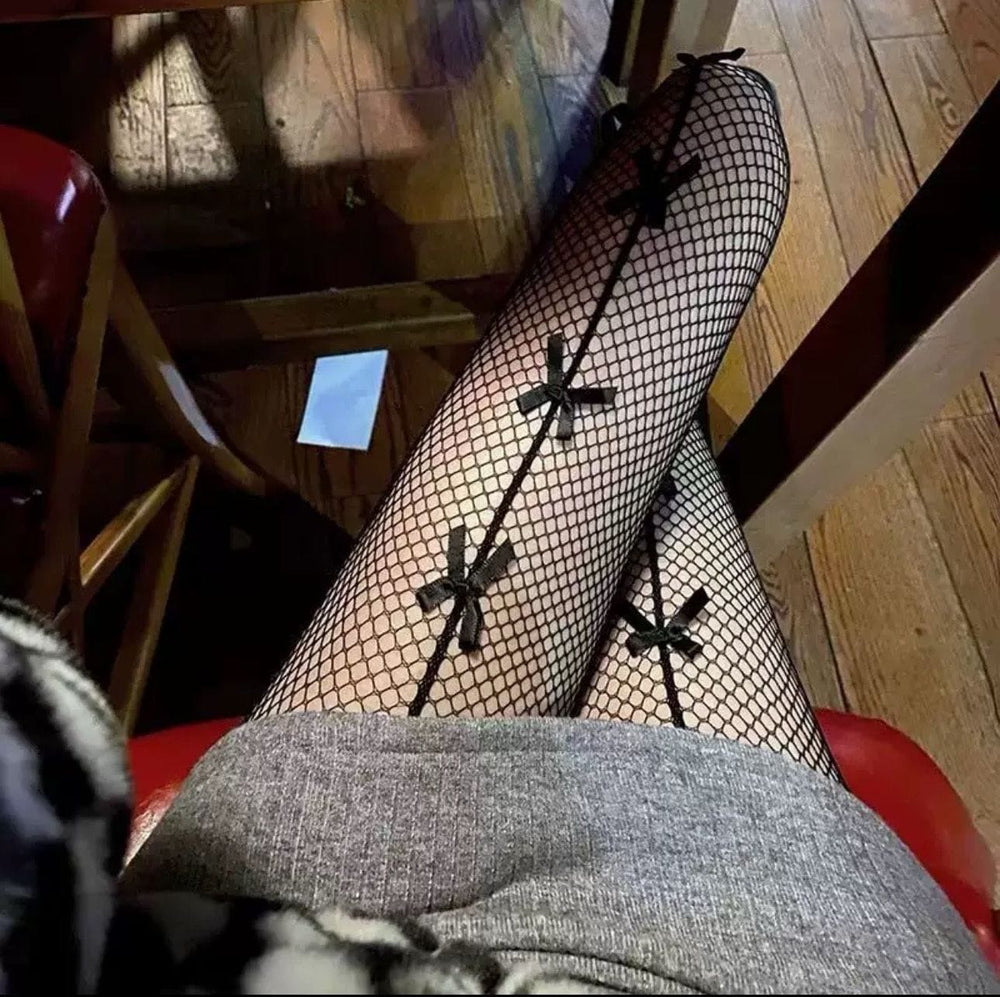 Calze rete e fiocchi
